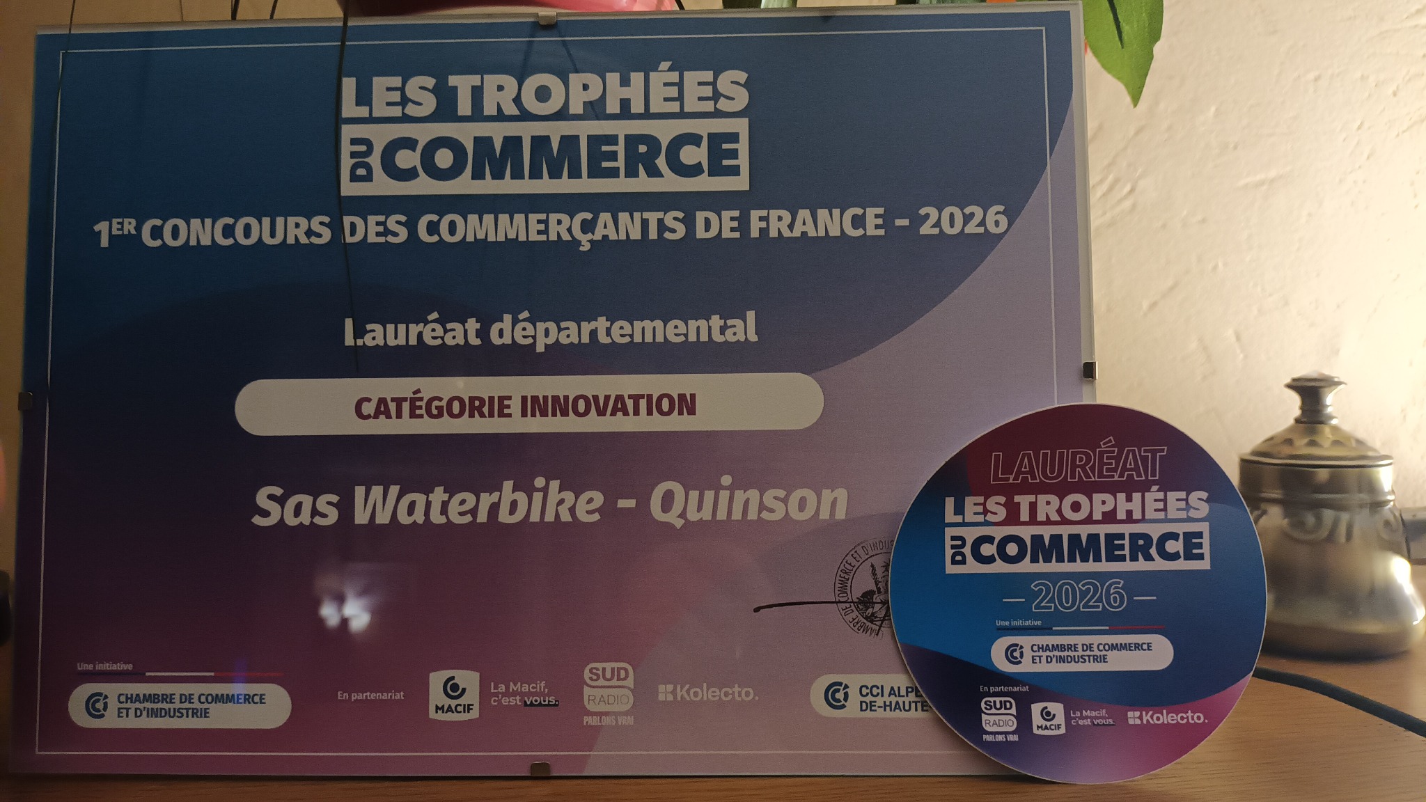 Diplôme et trophée de la CCI : Waterbike Verdon lauréat départemental 2026 dans la catégorie Innovation